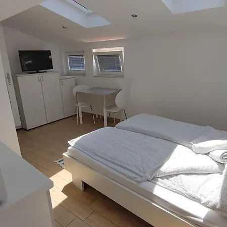 Isola Bed & Breakfast