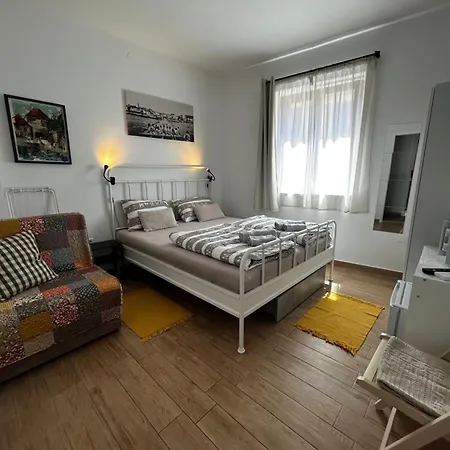 Isola B&B